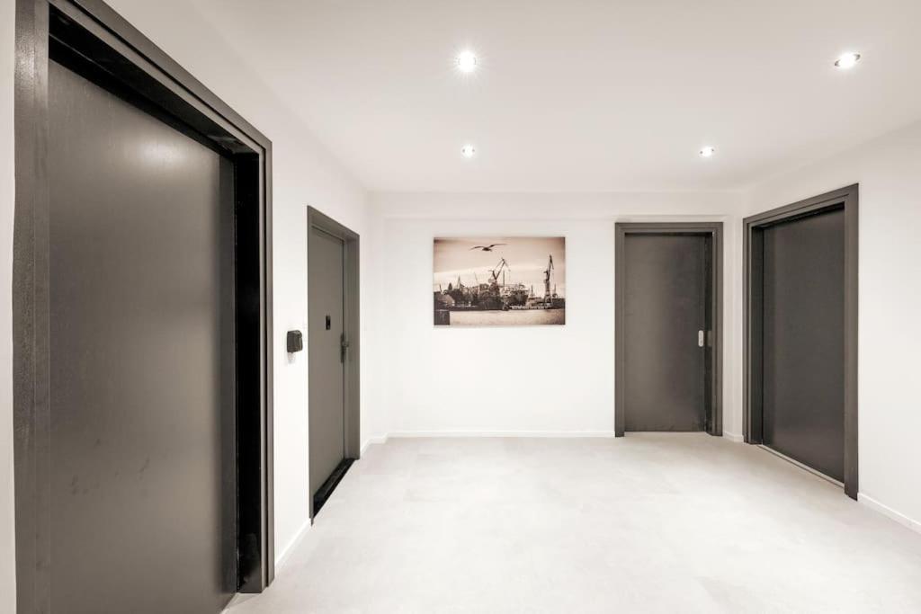 Hh 03 By Rockchair - Superhost Status - Modernes Apartment Mit Sonnigem Balkon & Premium Boxspringbetten In Winterhude - Hamburg Top Geheimtipp المظهر الخارجي الصورة