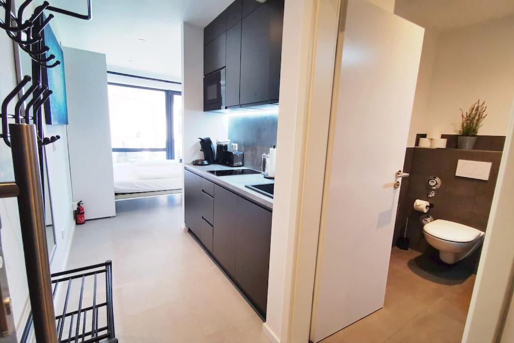 Hh 03 By Rockchair - Superhost Status - Modernes Apartment Mit Sonnigem Balkon & Premium Boxspringbetten In Winterhude - Hamburg Top Geheimtipp المظهر الخارجي الصورة