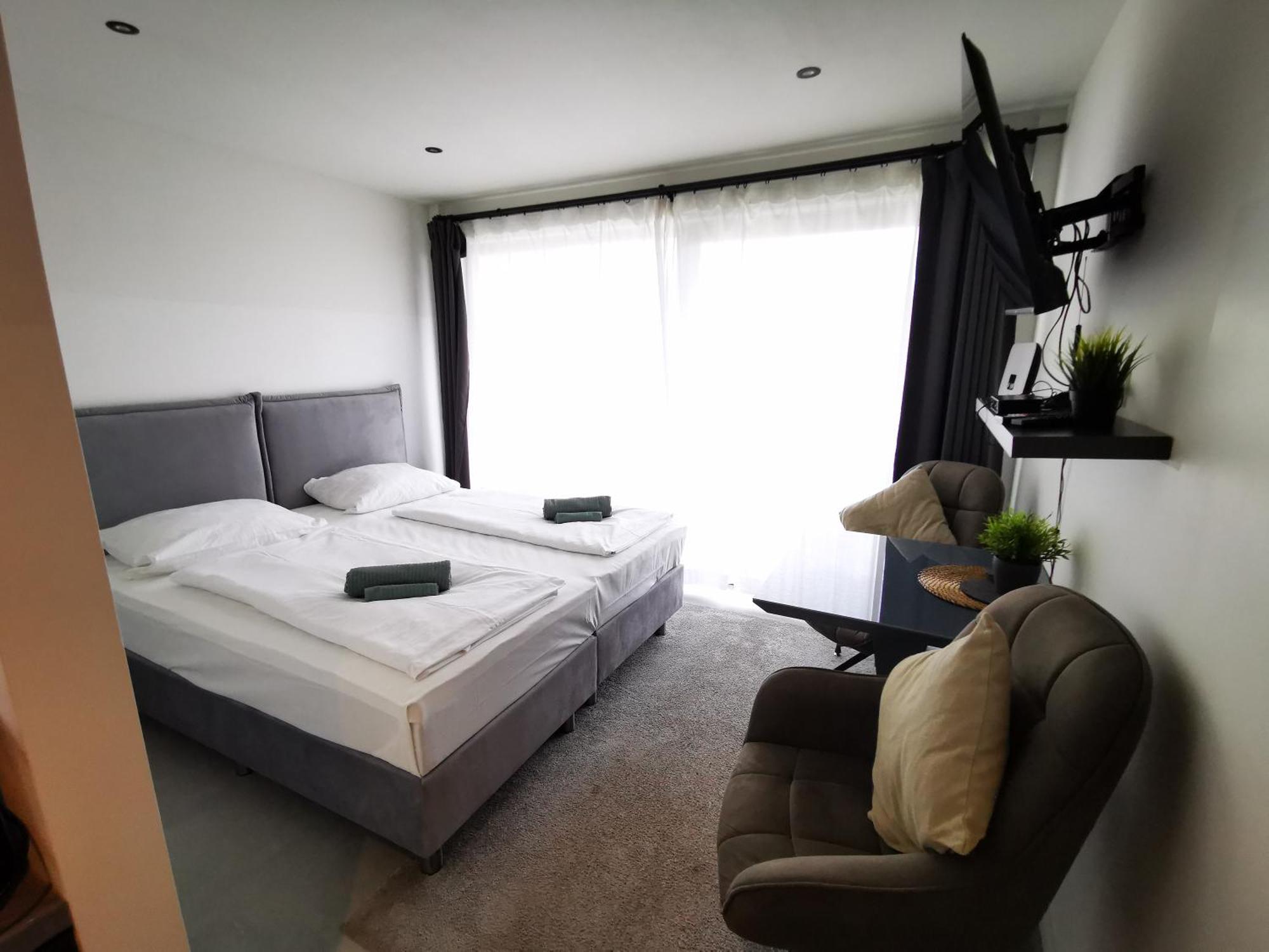 Hh 03 By Rockchair - Superhost Status - Modernes Apartment Mit Sonnigem Balkon & Premium Boxspringbetten In Winterhude - Hamburg Top Geheimtipp المظهر الخارجي الصورة